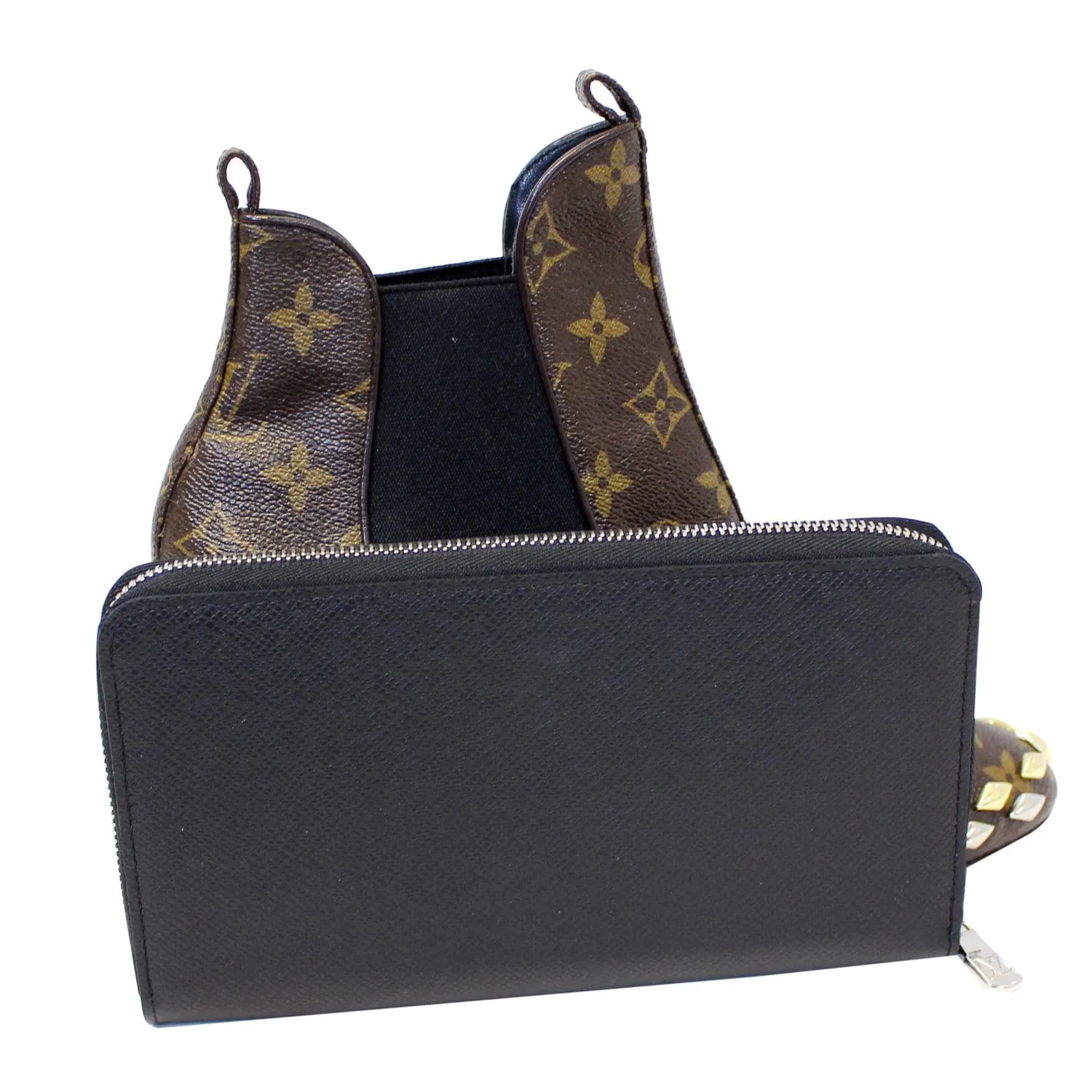 LOUIS VUITTON Zippy Organizer Taiga Leather Wallet Black
