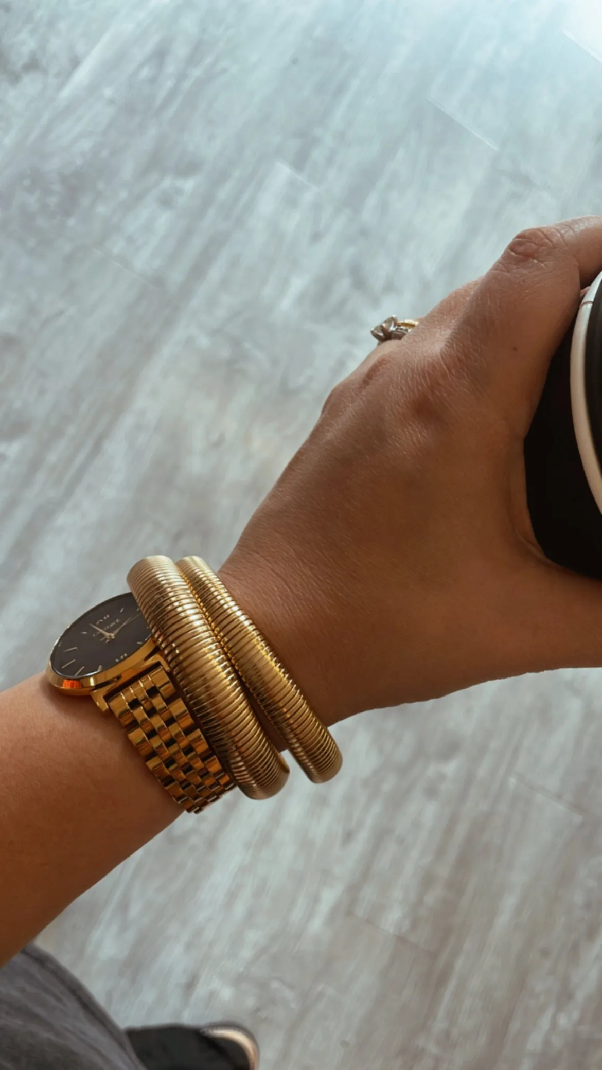 Macey Thick Stretch Bangle