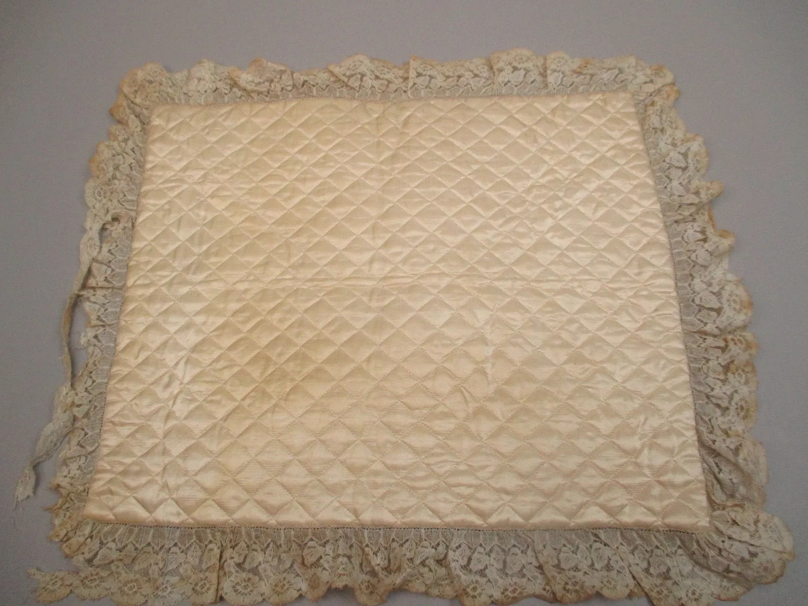 Mid Century quilted pillow case