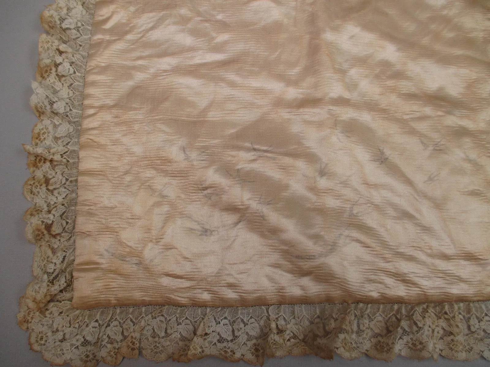 Mid Century quilted pillow case