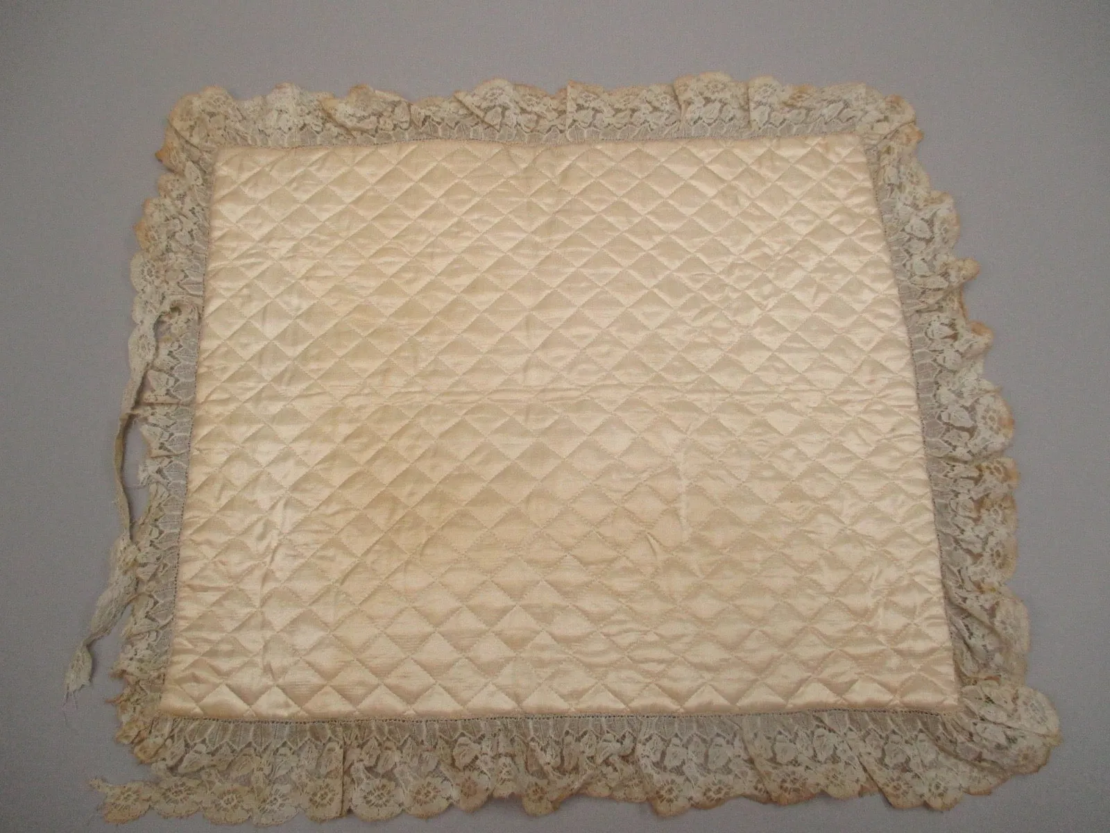 Mid Century quilted pillow case