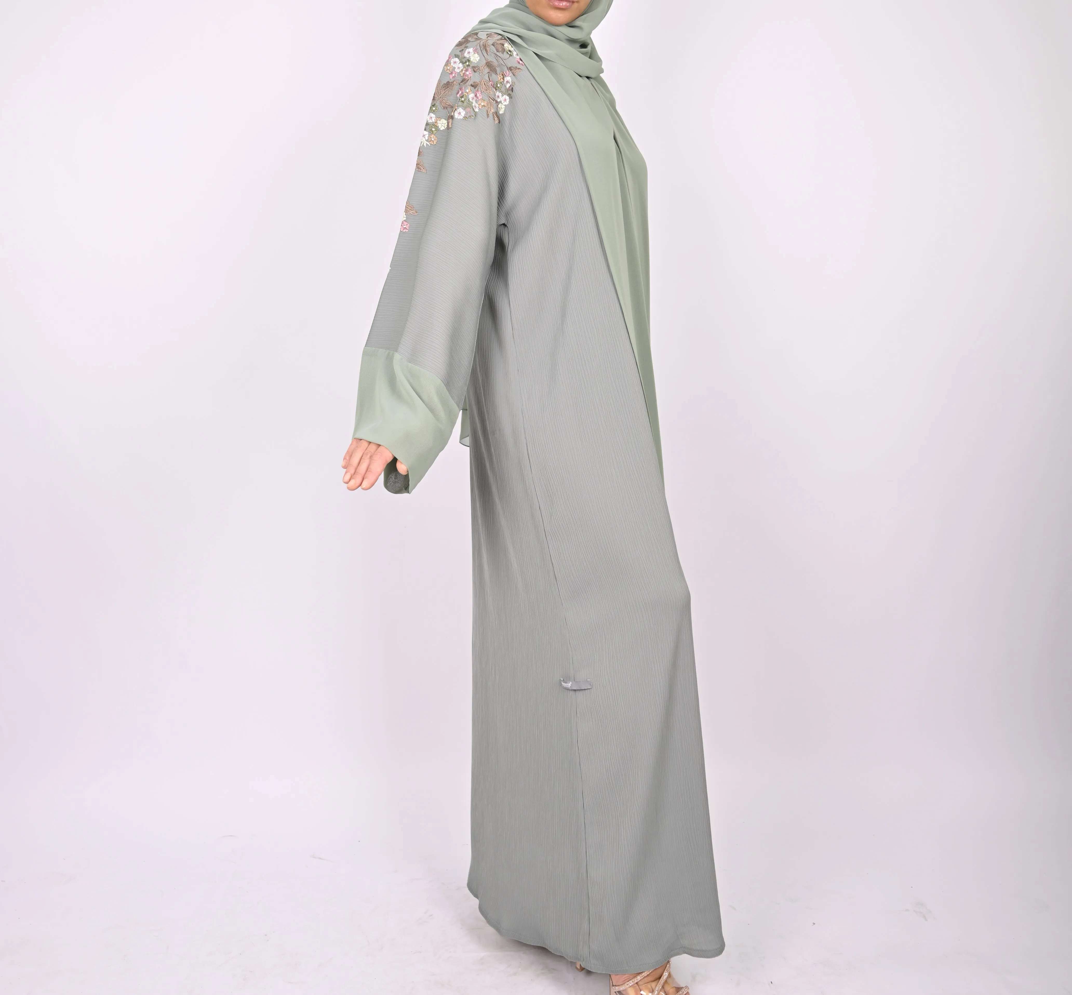 Mint Green Floral Embroidery Kimono