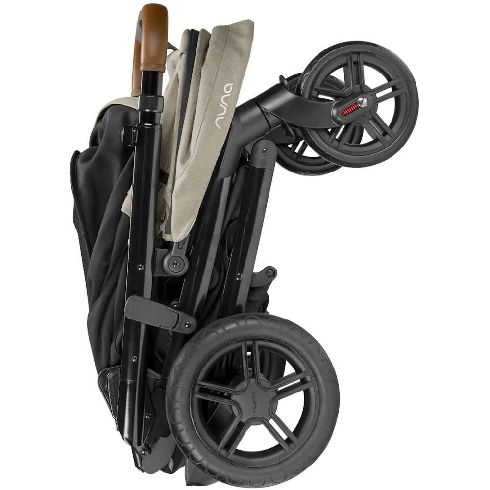 Nuna Tavo Next with MagneTech Secure Snap
