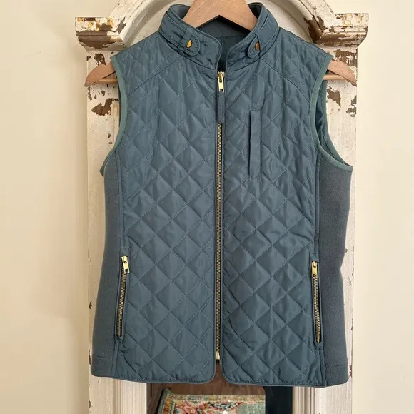 NWOT Tyler Boe Moto Vest Size XS, stock photo not color of item***
