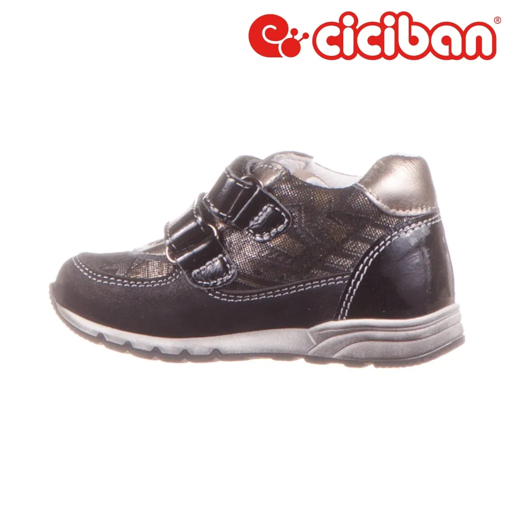 Oversport Carbon 44