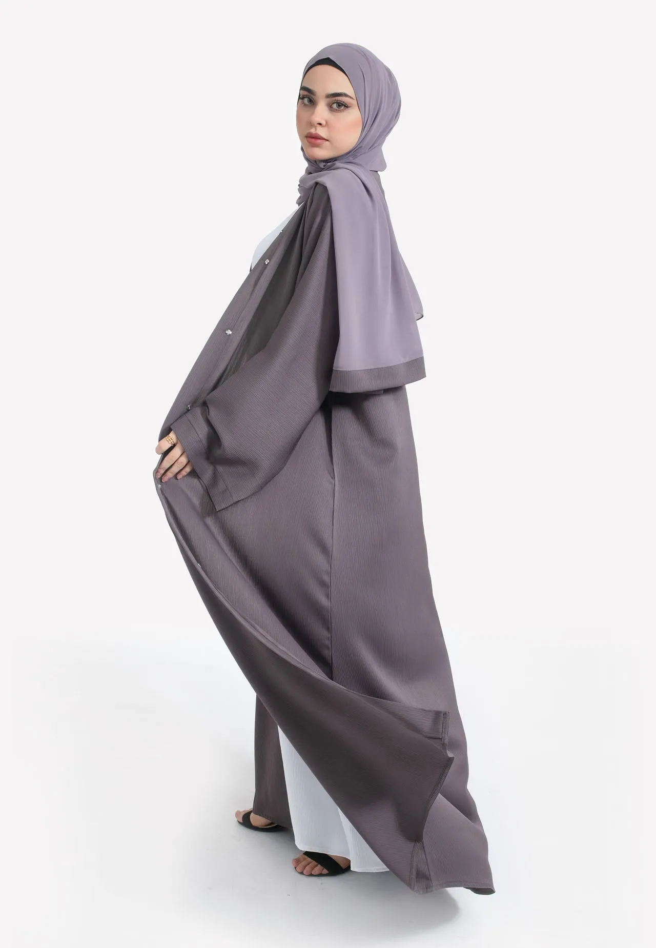 Plain Bedrock Textured Open Abaya