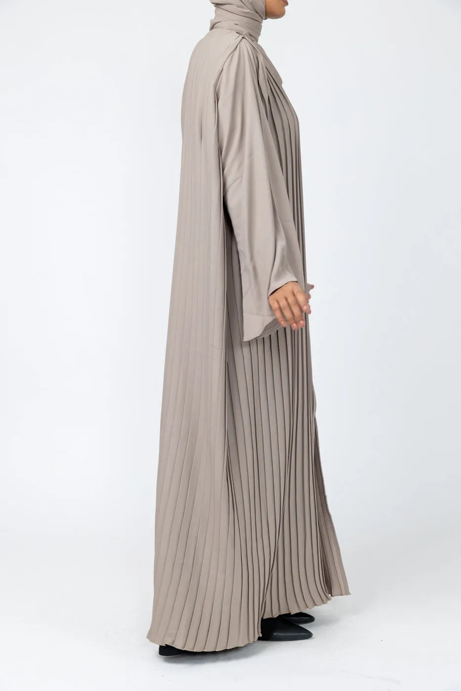 Pleated Abaya with Flared sleeves - Nude
