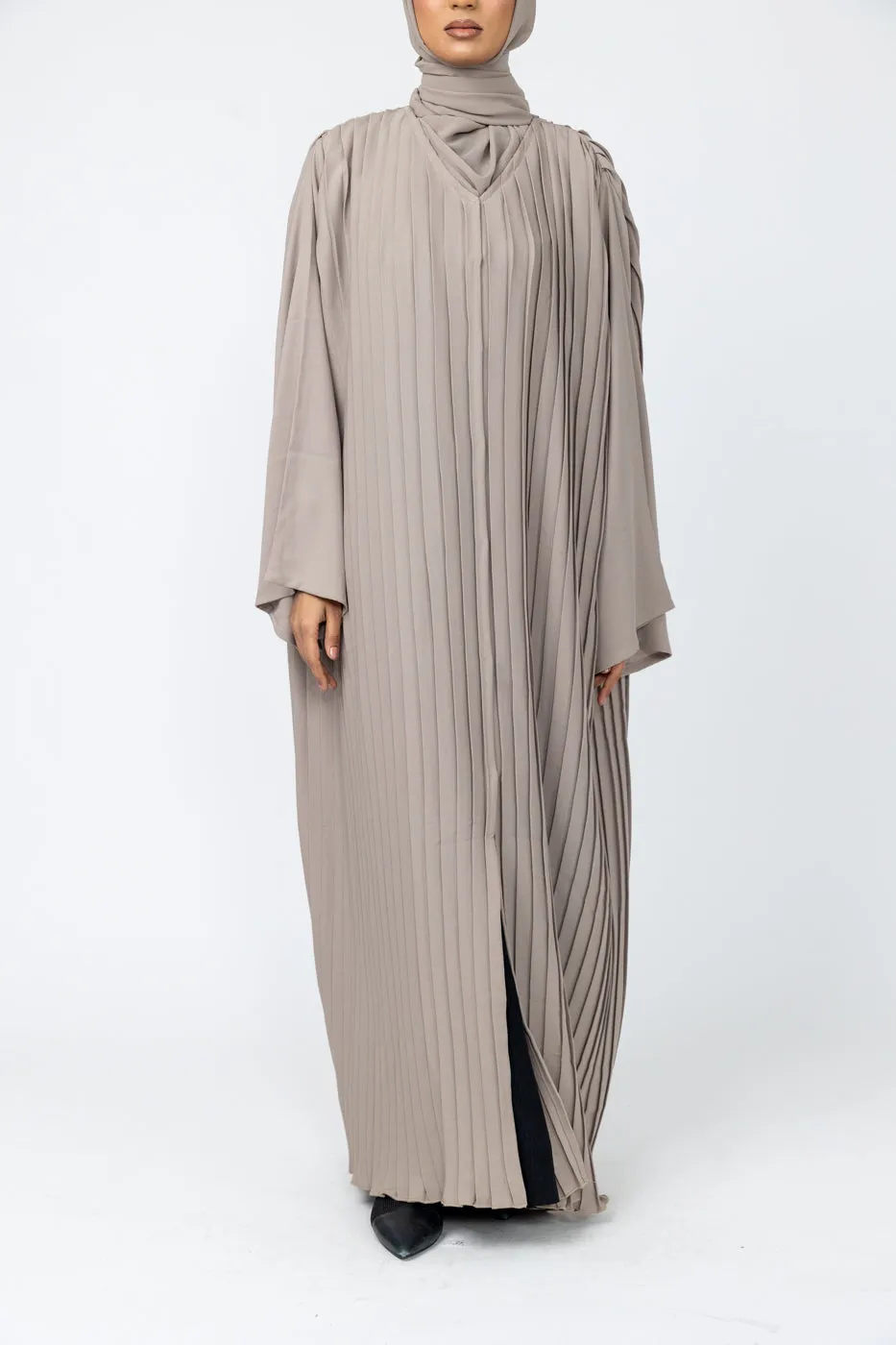 Pleated Abaya with Flared sleeves - Nude