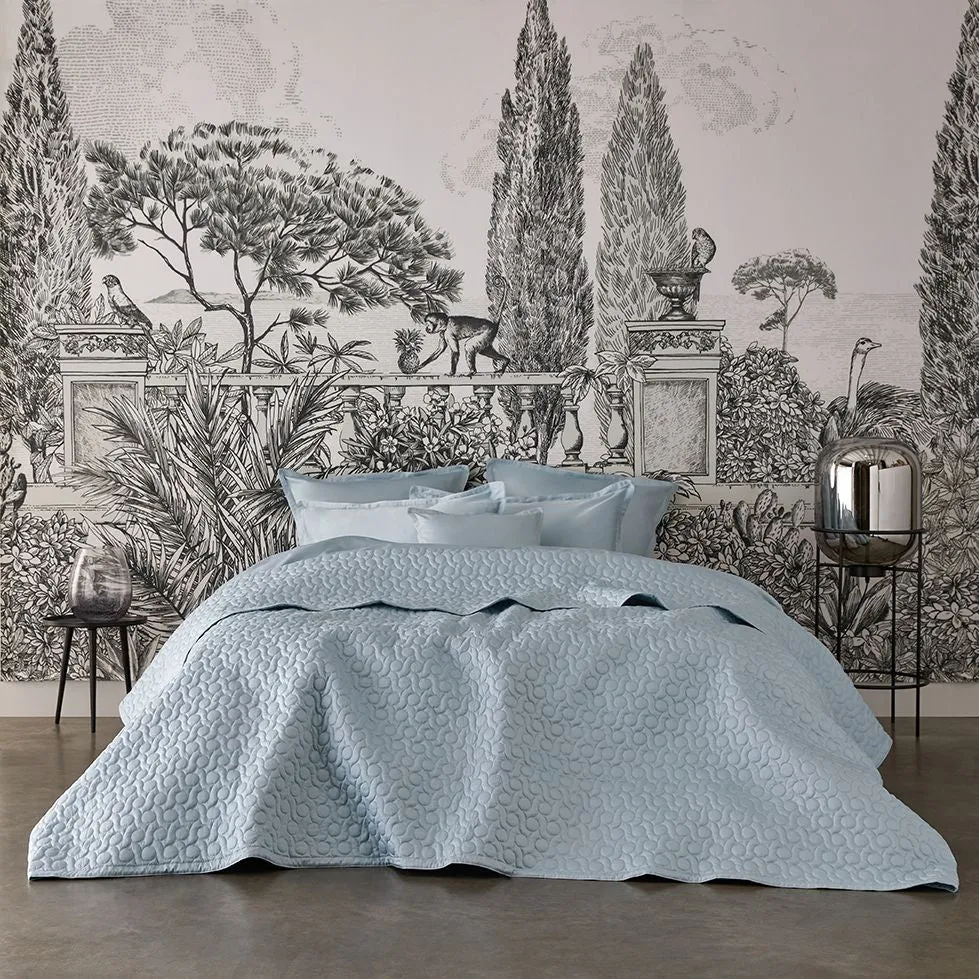 poésie quilted coverlet