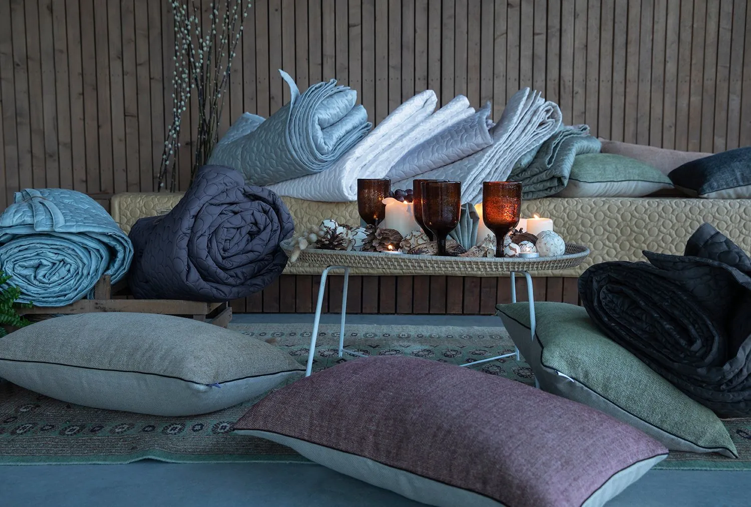poésie quilted coverlet