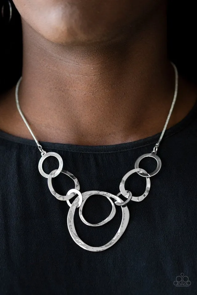 Progressively Vogue – Silver