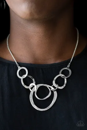 Progressively Vogue – Silver