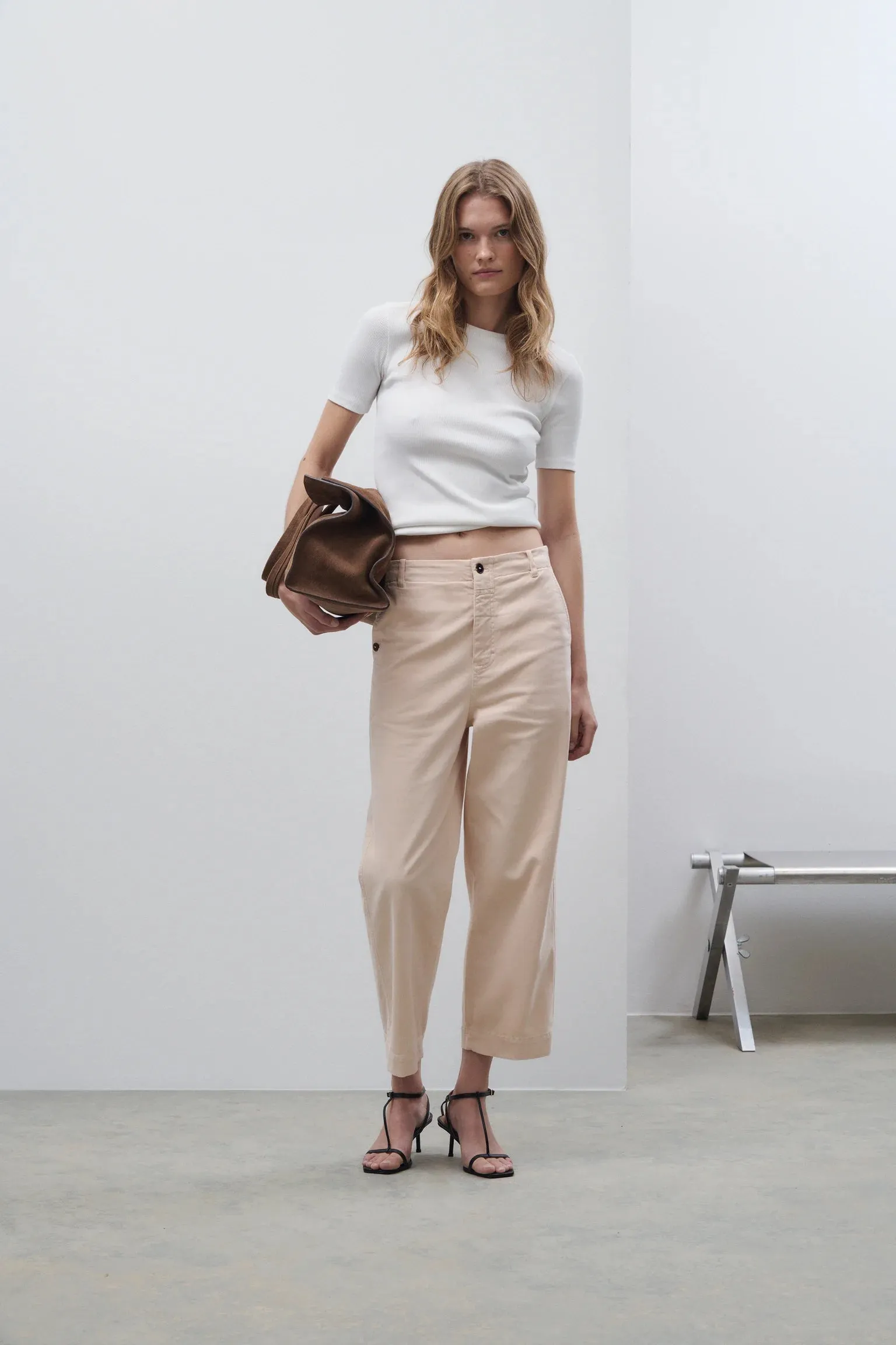 Rovea Chino - Dusty Rose