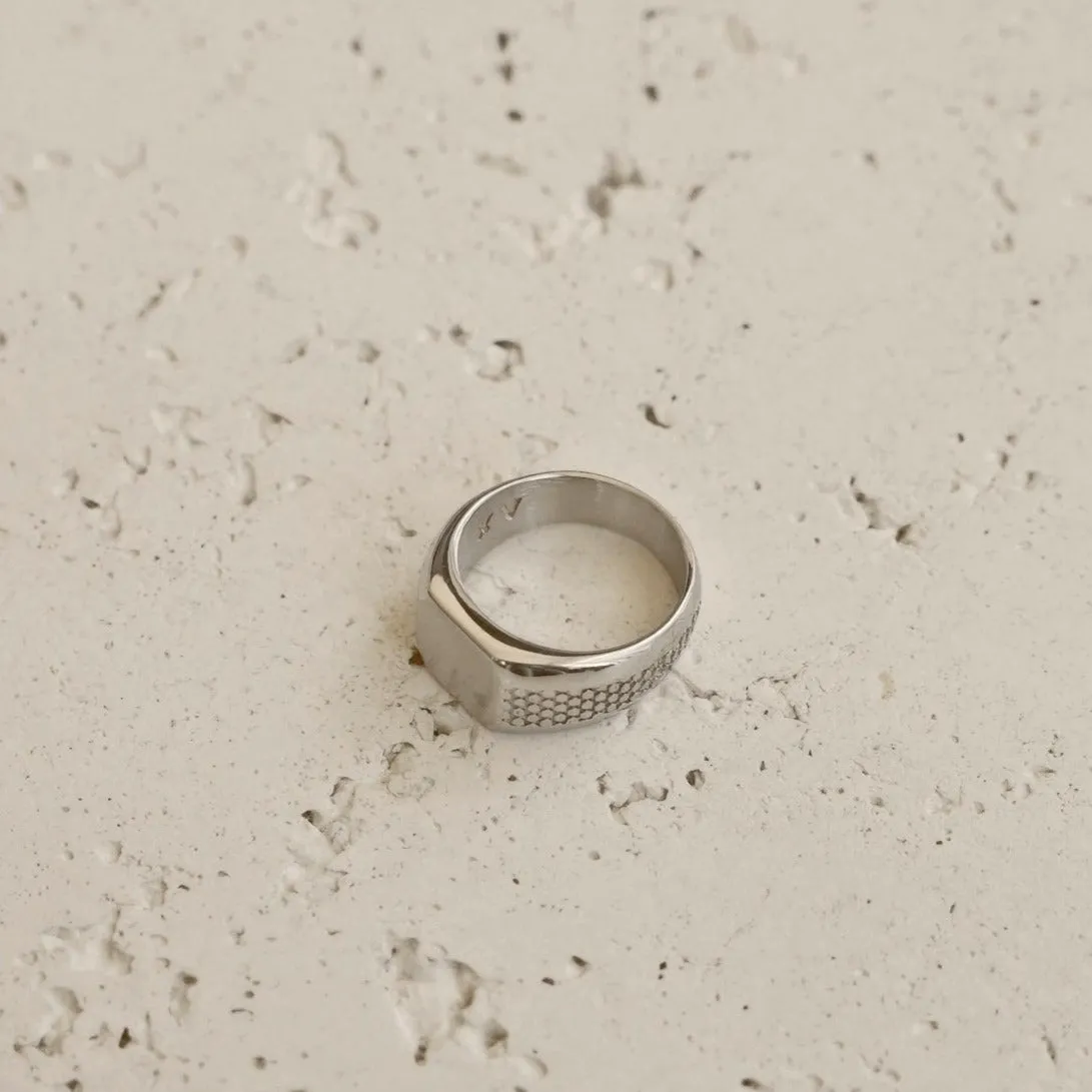 Signet Textured Ring (Silver)
