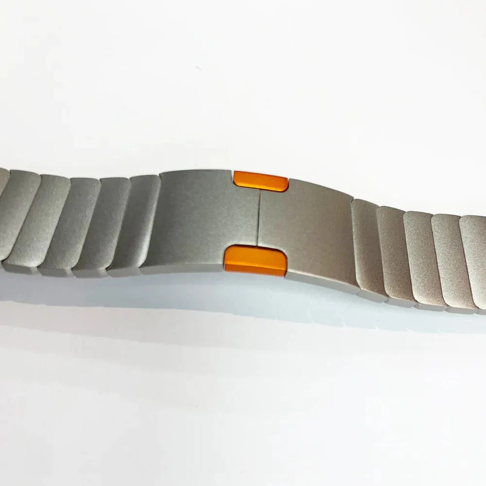 SM Titanium Bracelet Secure Fastening