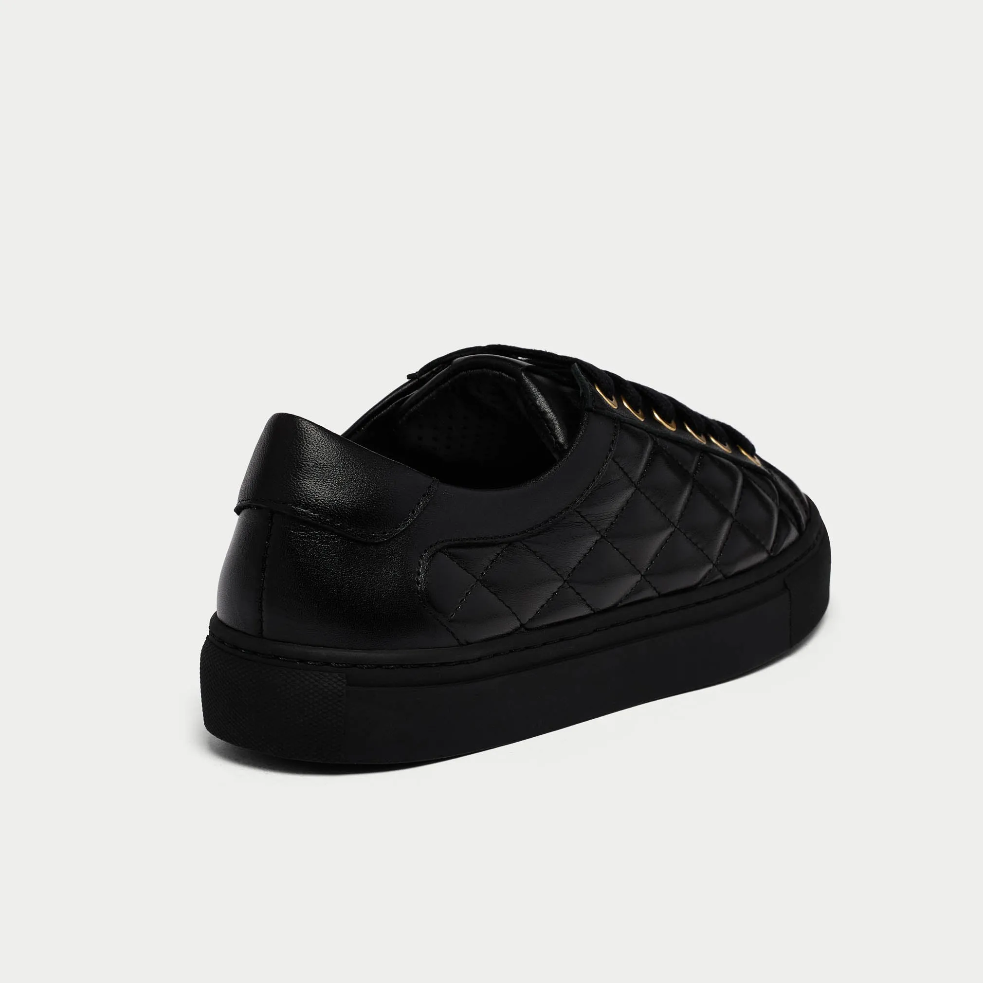 Star - Black Quilted