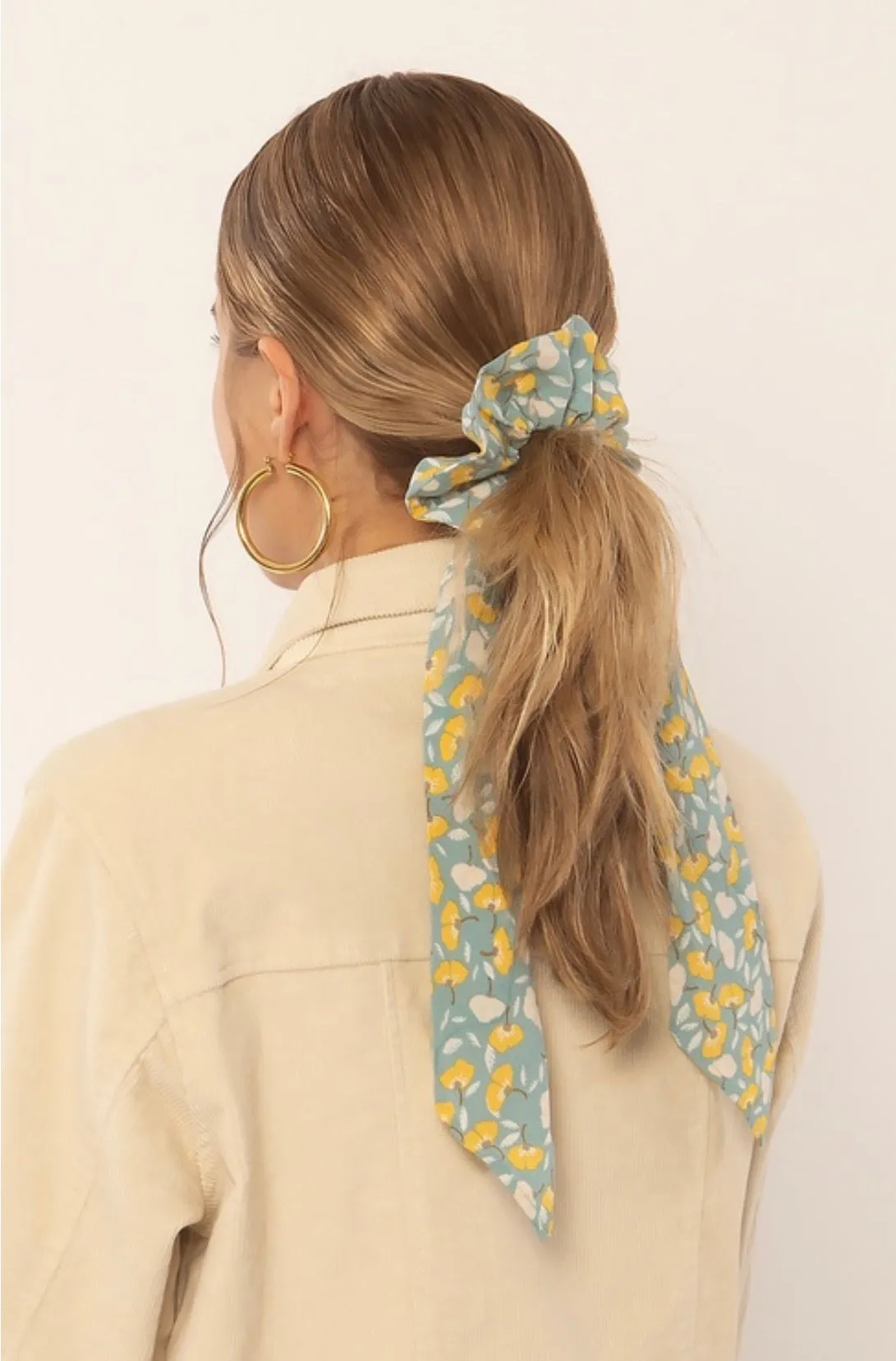 Swept Away Woven Scrunchie Scarf