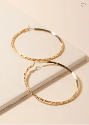 Textured hoop earrings