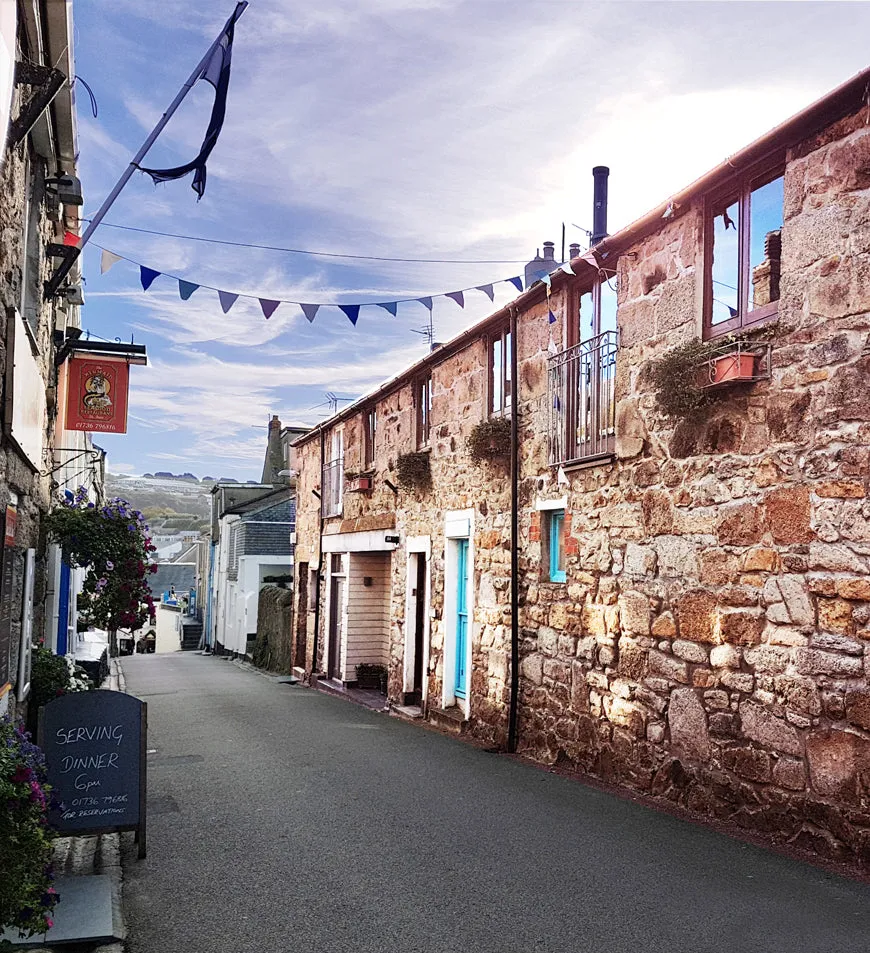The Loft, St.Ives. Secure parking for 1 car.