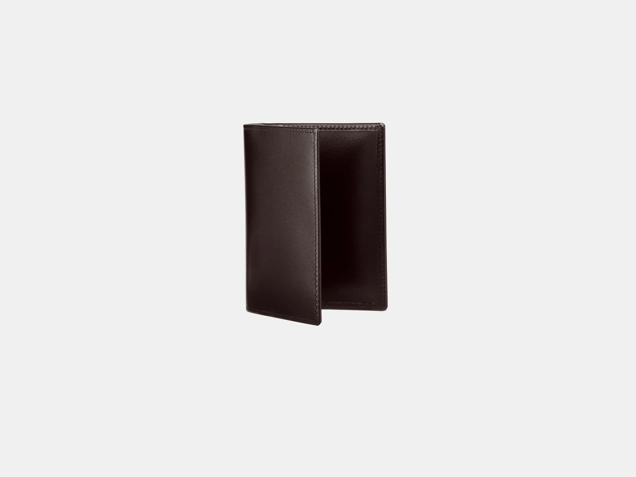 THE SECURE 4-SLOT CARD CASE