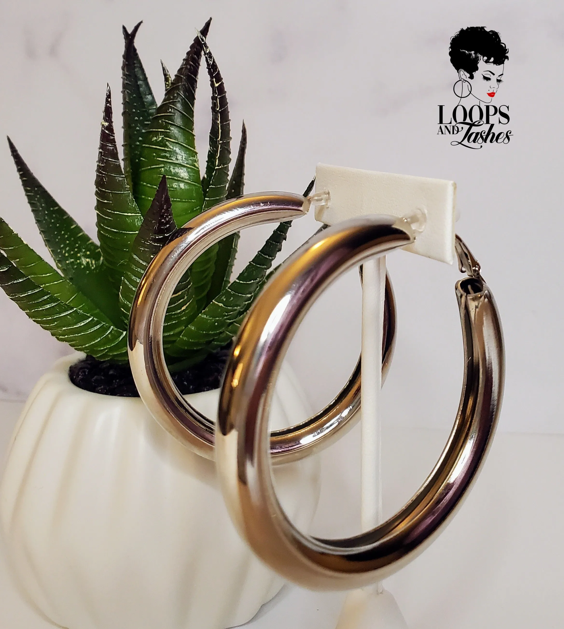 Thick and Rich Hoops (Clip-on Earrings)