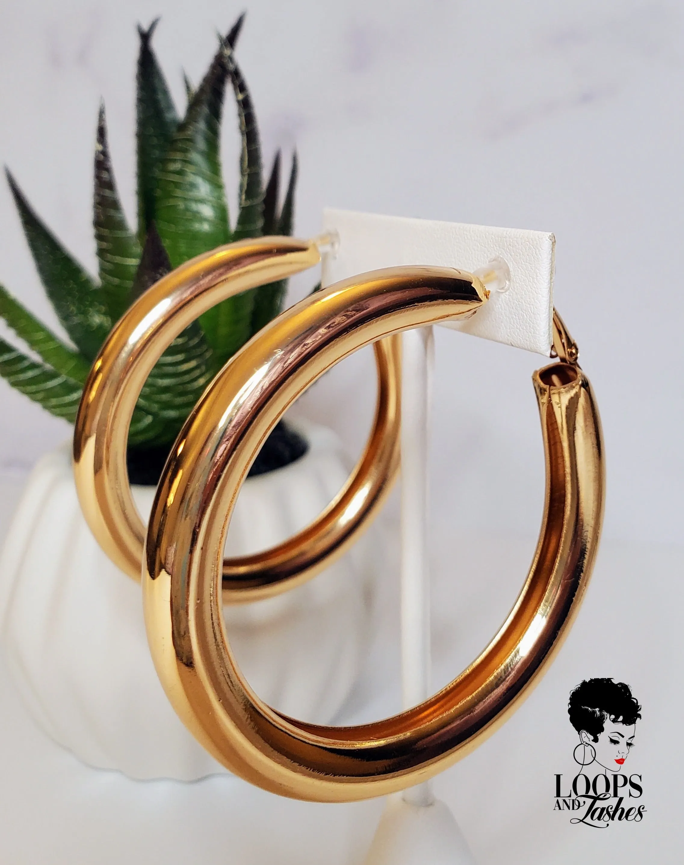 Thick and Rich Hoops (Clip-on Earrings)