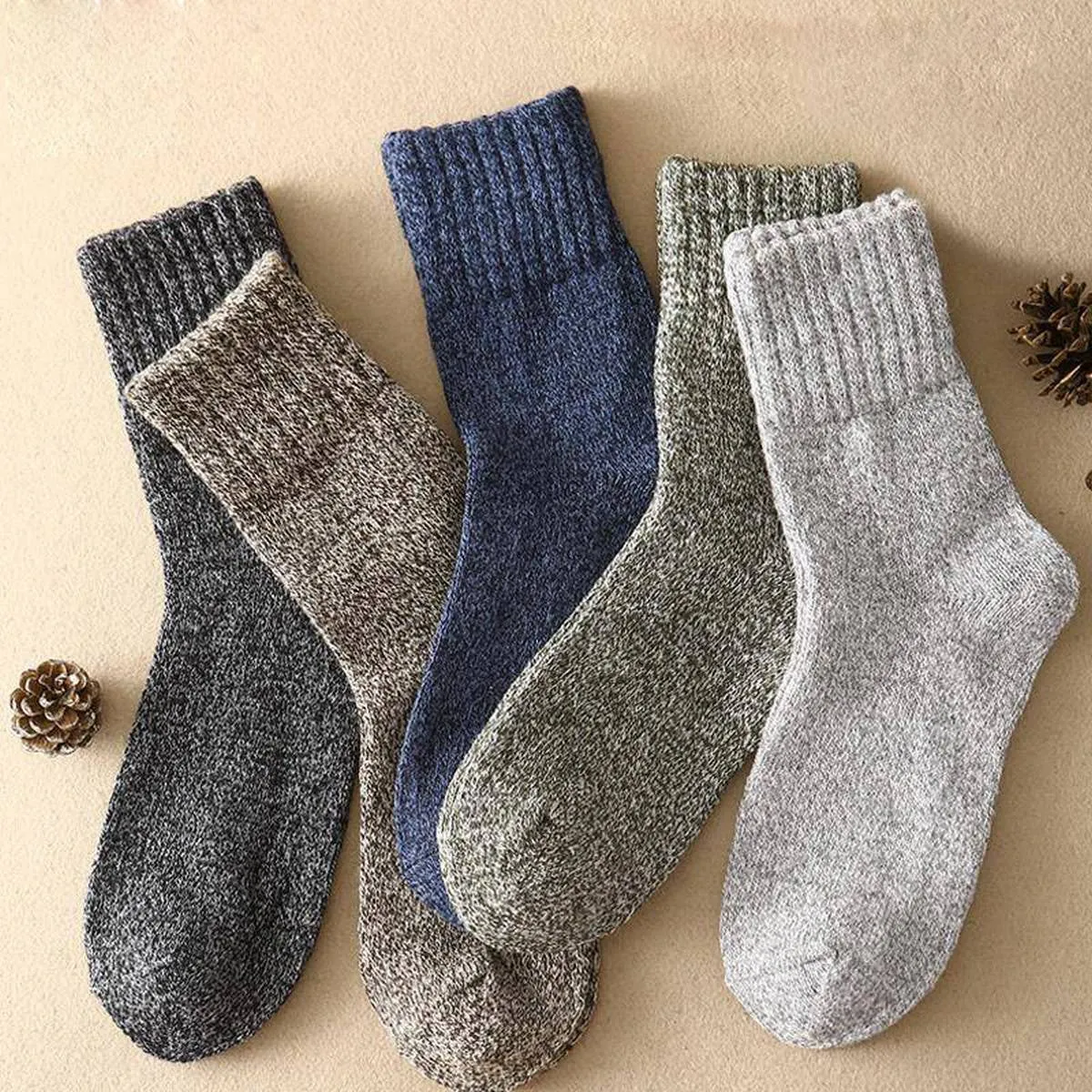 THICK COTTON SOCKS