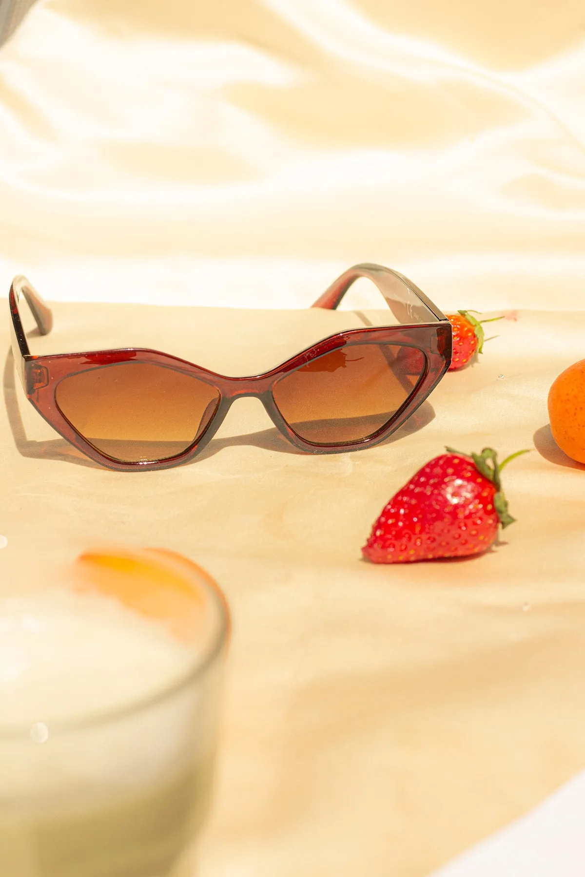 Thick Diamond Frame Sunglasses
