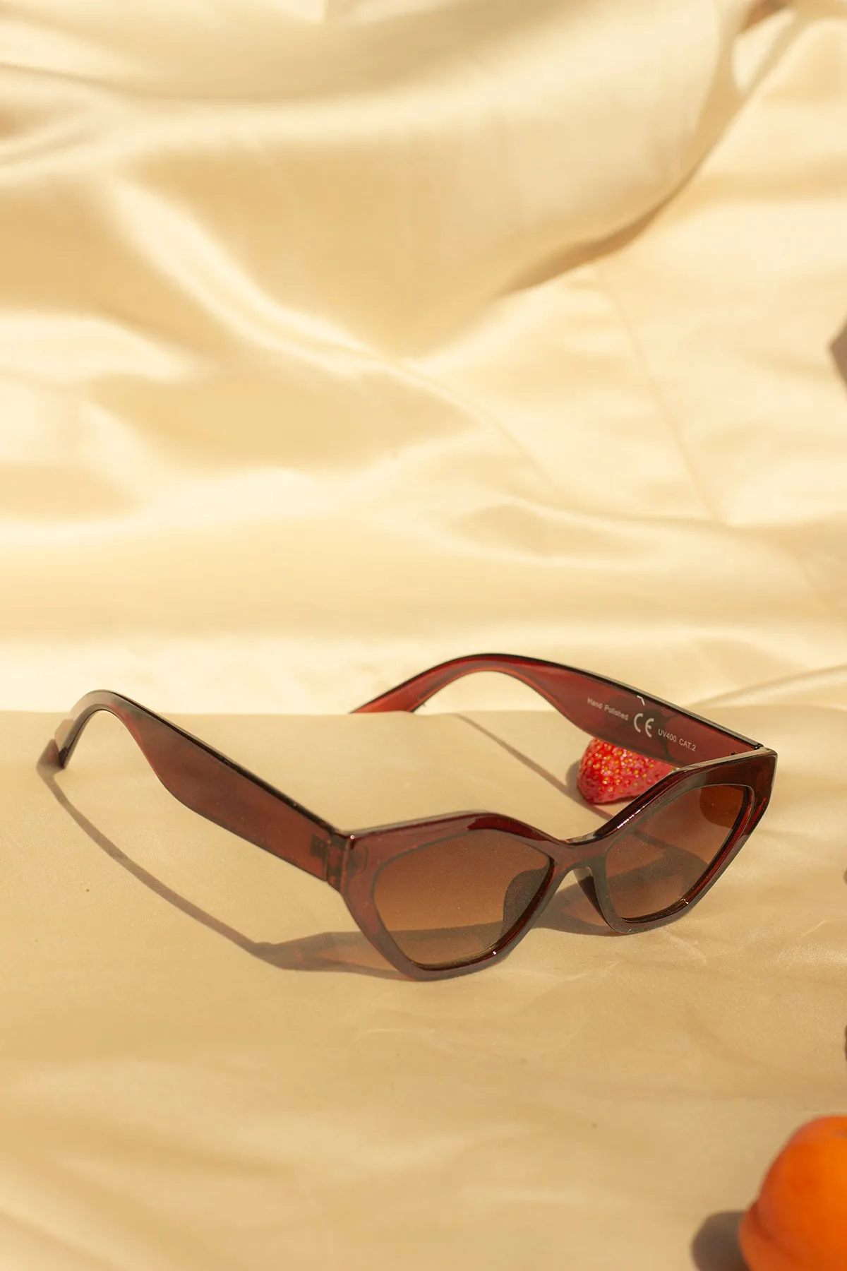 Thick Diamond Frame Sunglasses