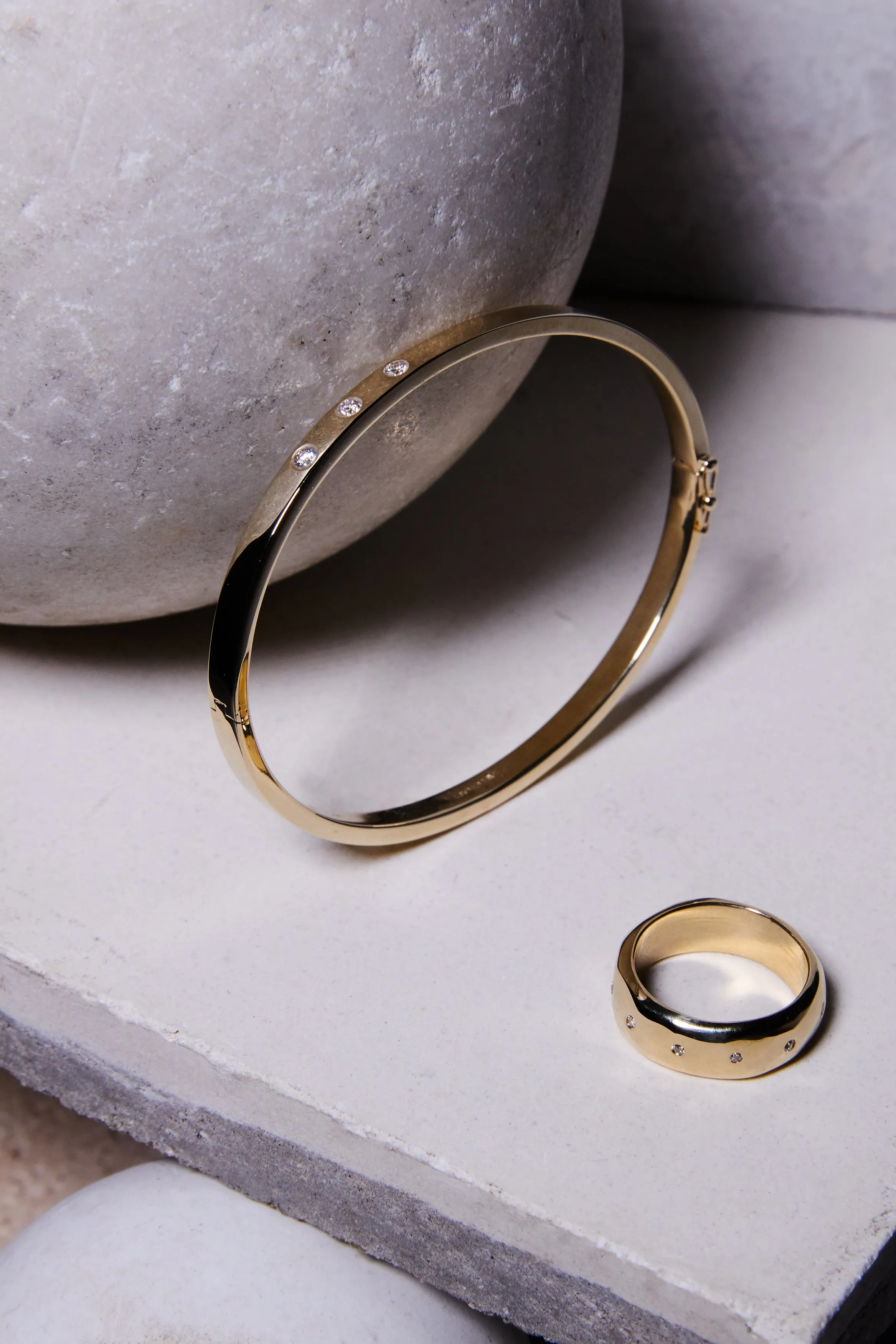 Thick Gold & Diamonds Band