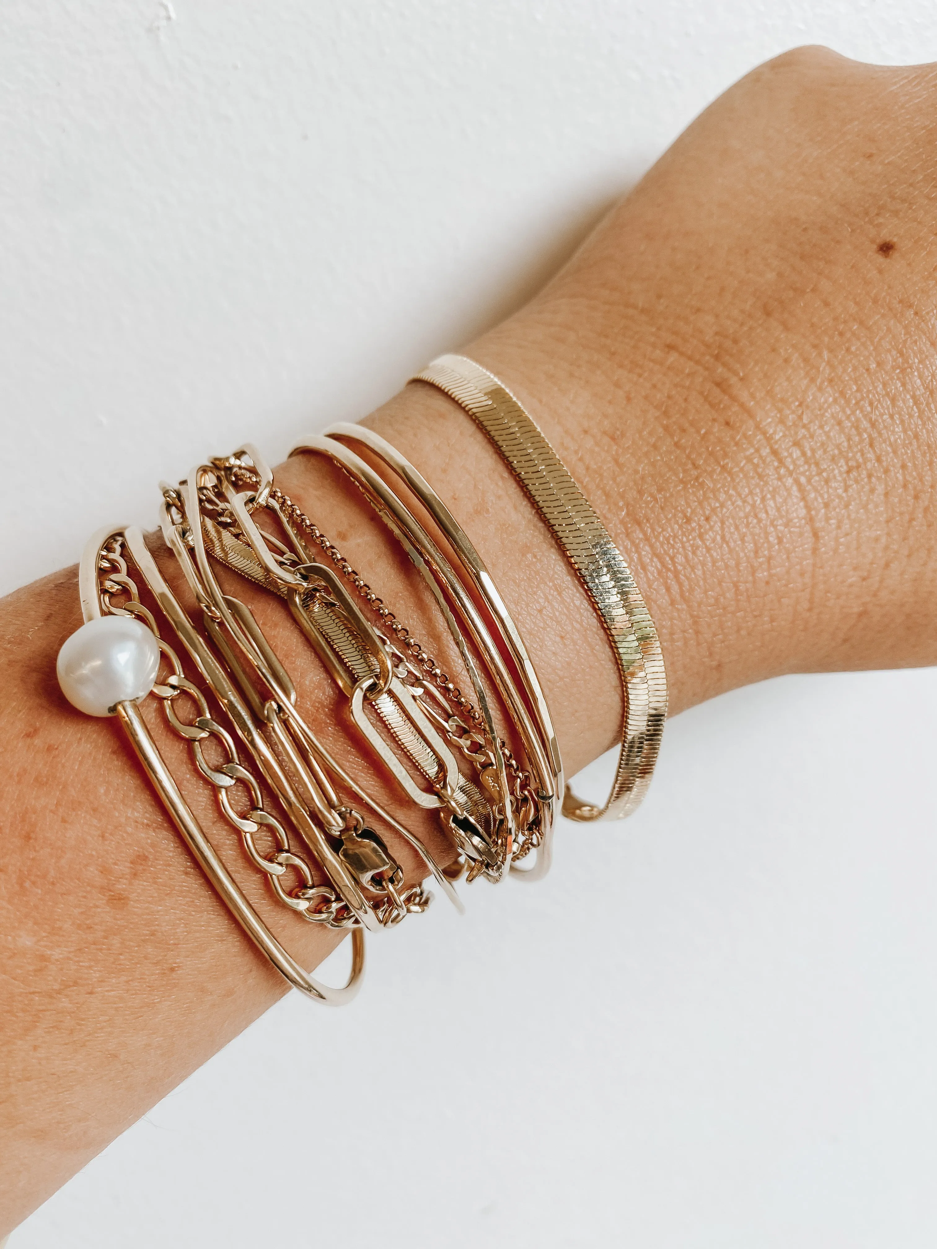 THICK HENNIE BRACELET