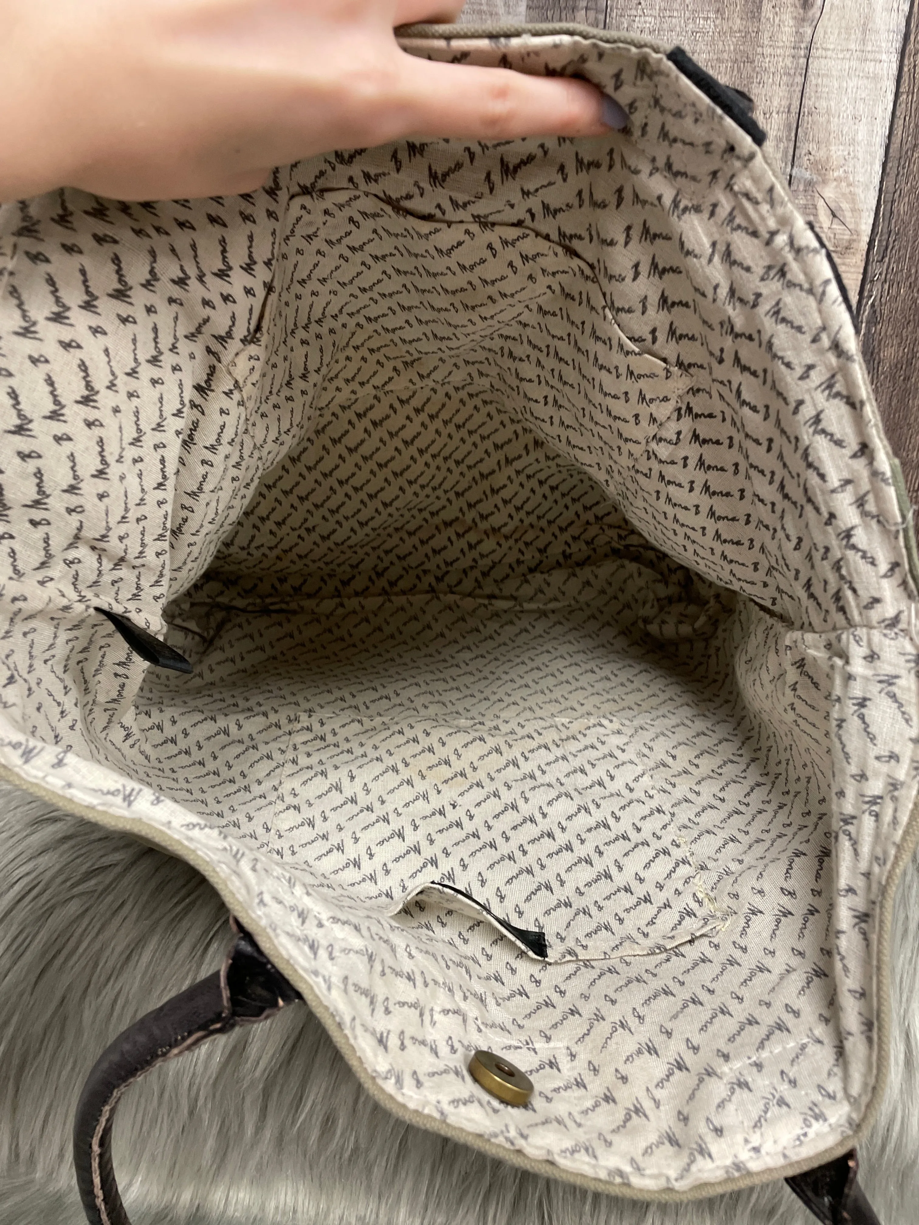 Tote By Mono B, Size: Large