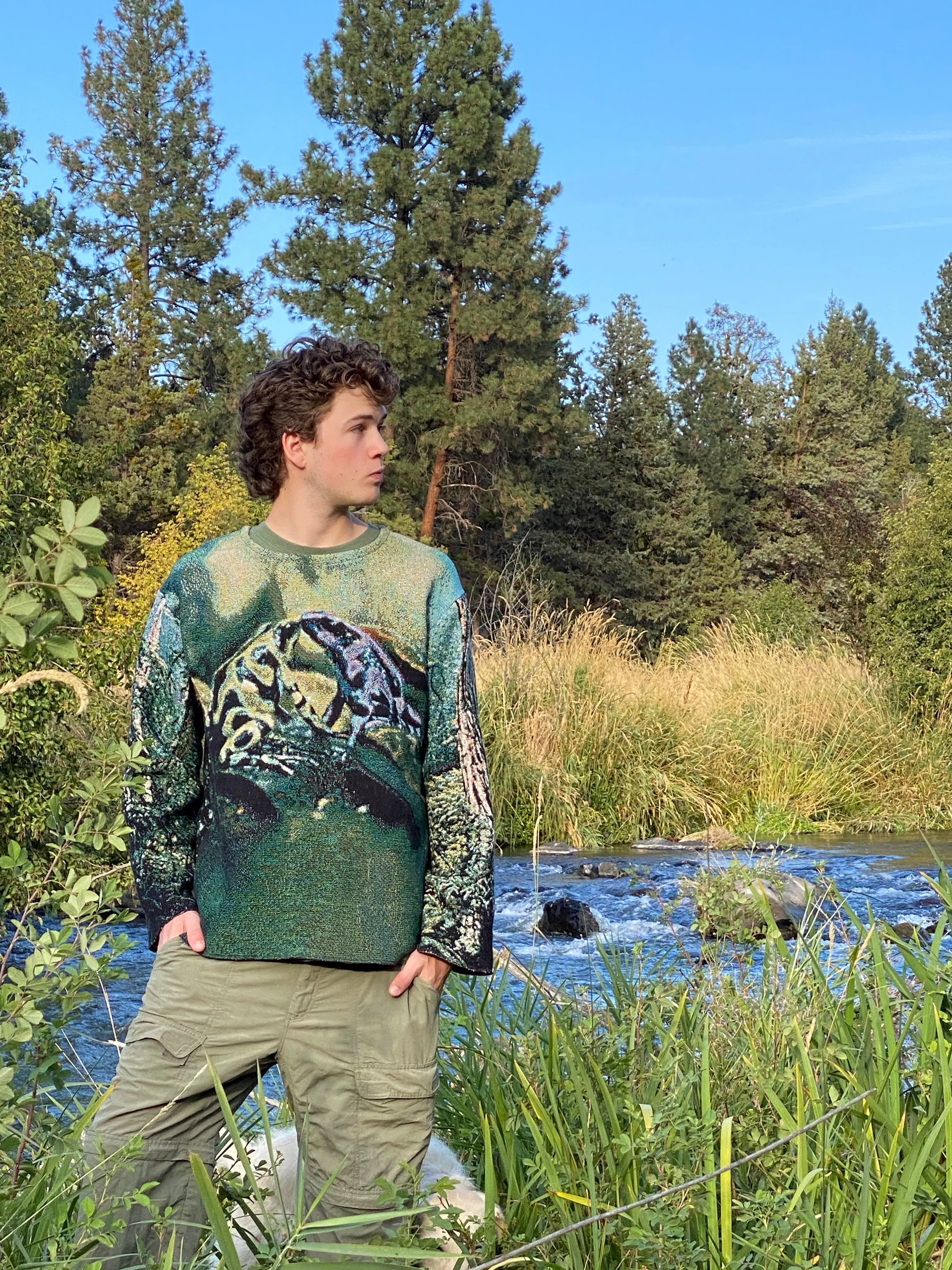 TOXIC LOVE WOVEN TAPESTRY CREW