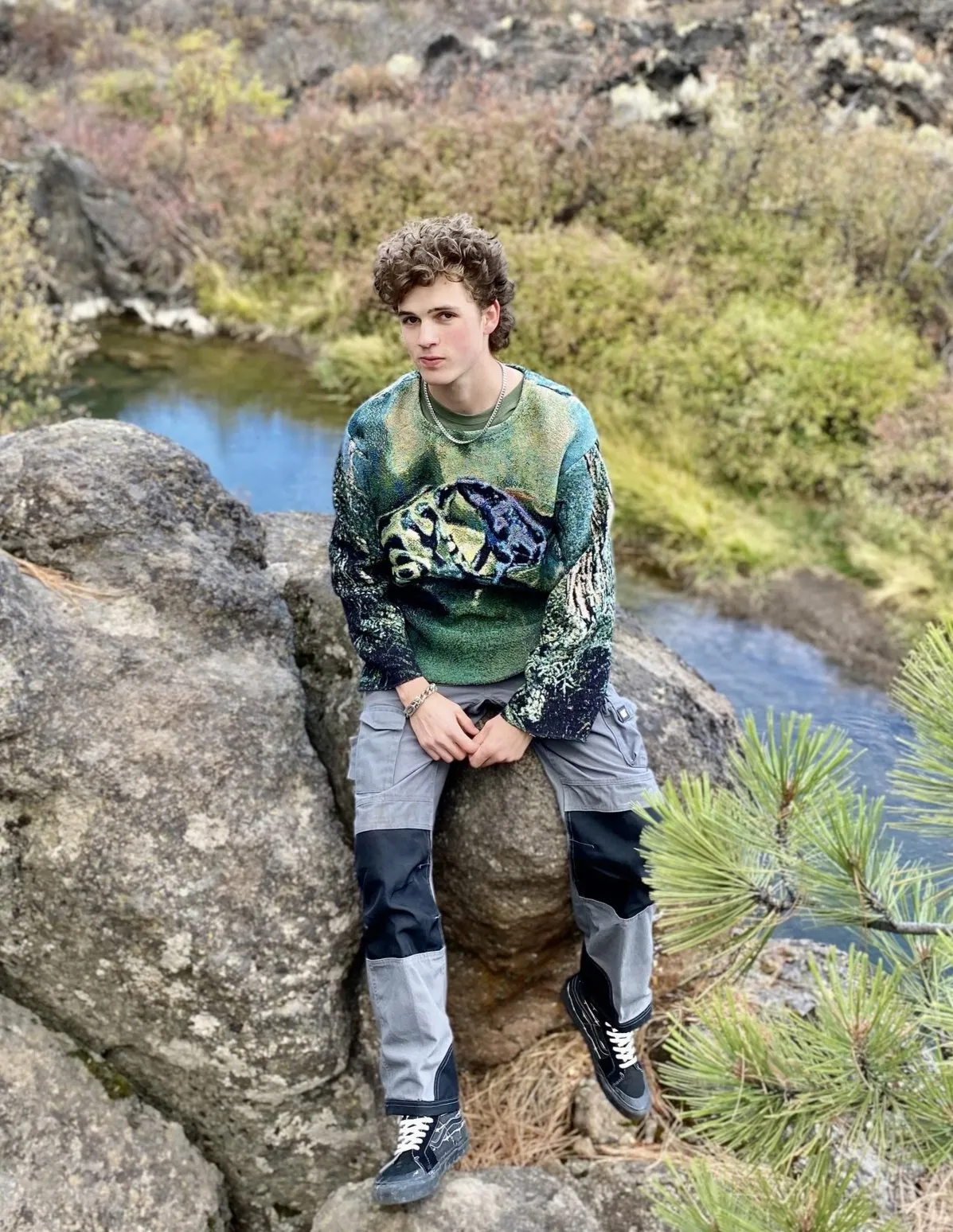 TOXIC LOVE WOVEN TAPESTRY CREW