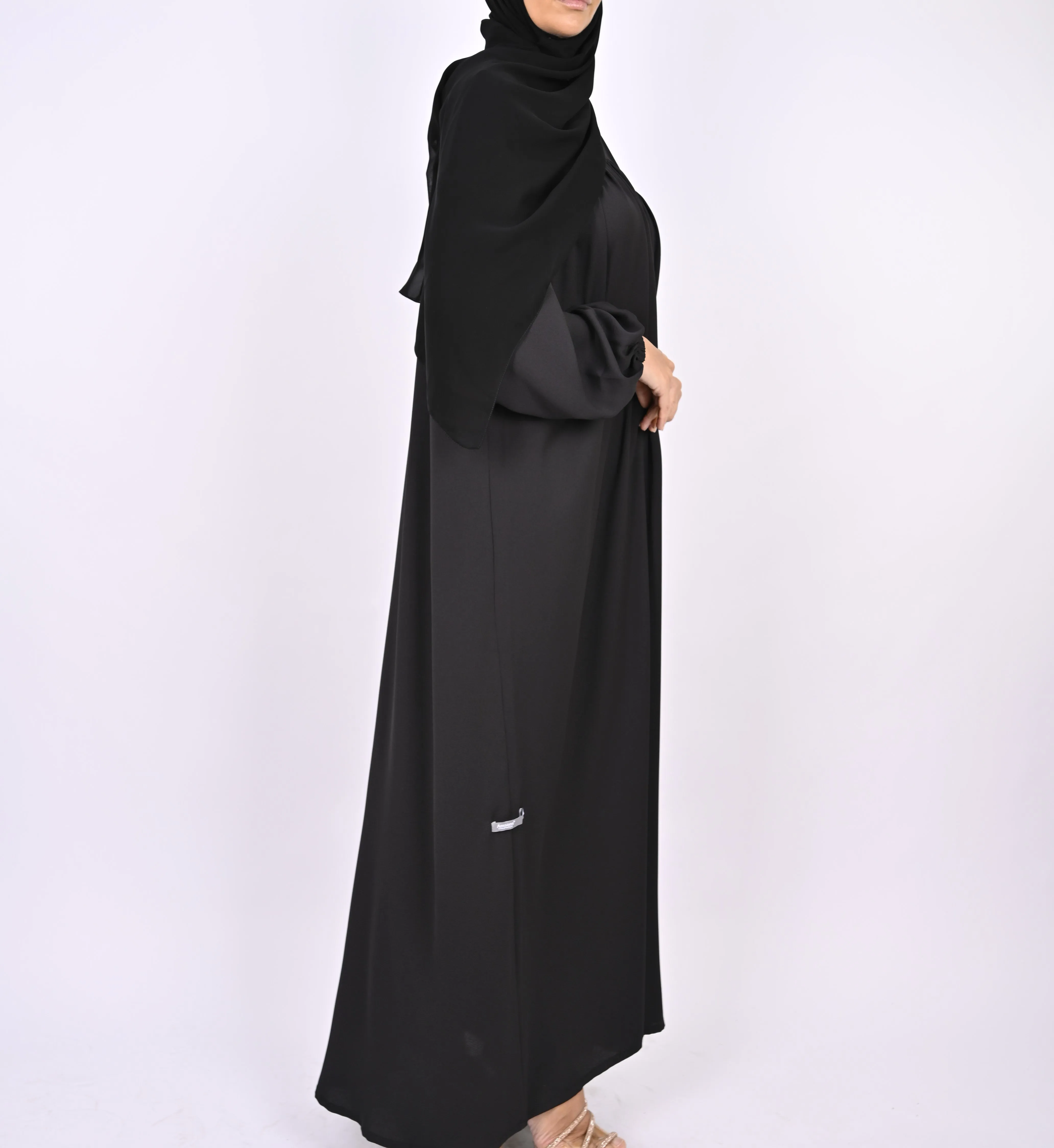 Turkish Style Abaya With Pleats - Black