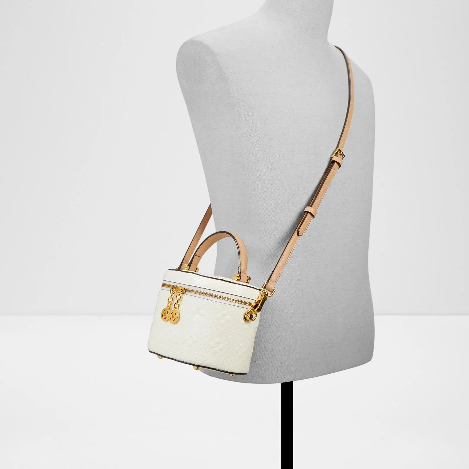 Vanitela / Top Handle