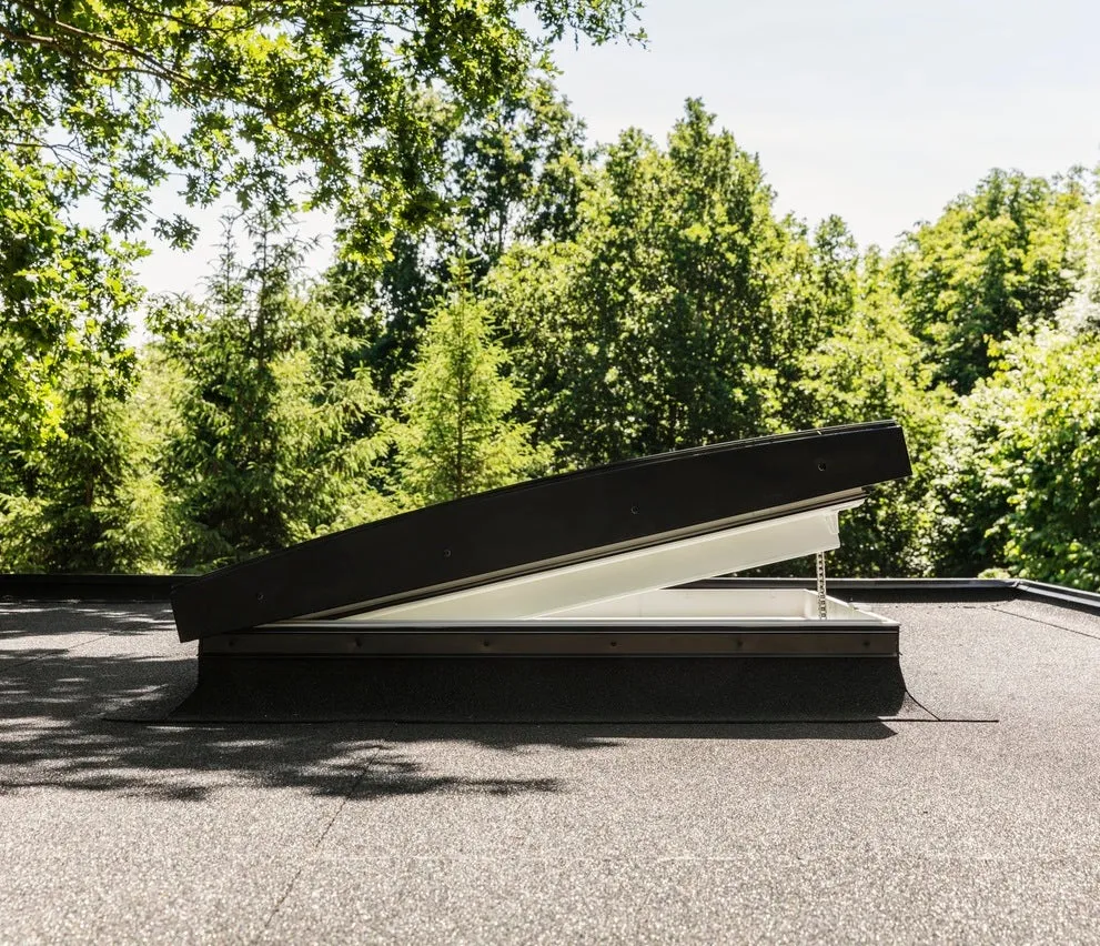VELUX CVU 120120 1093 INTEGRA® SOLAR Curved Glass Rooflight Package with Triple Glazed Base (120 x 120 cm)