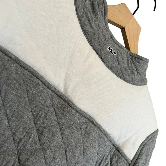 Vineyard Vines Quilted Shep Shirt Pulled Over