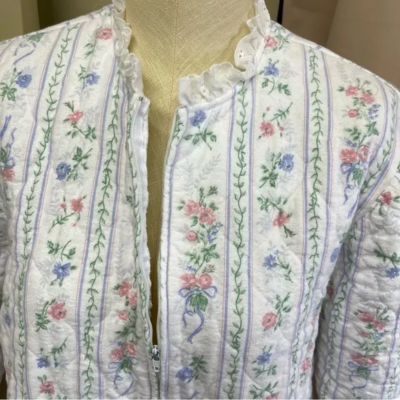 Vintage Lanz of Salzburg Quilted Flannel Robe Size Large