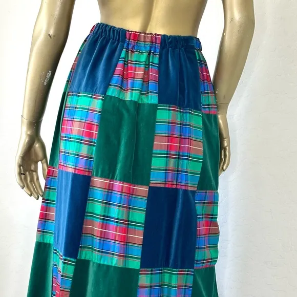 VINTAGE MR. HANK CHRISTMAS PLAID/VELVET PATCHWORK MAXI SKIRT-ELASTIC WAIST