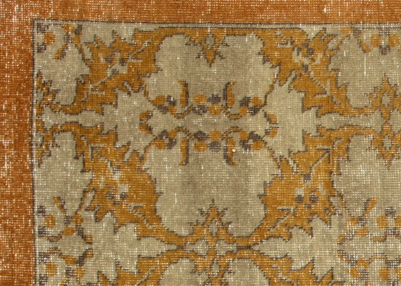 Vintage Turkish Mid-Century-Modern Rug - 4'6" x 9'6"