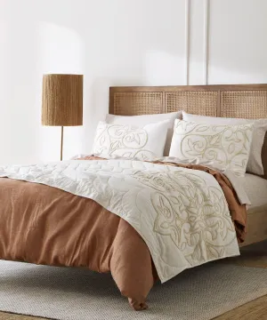 Willow Tufted Medallion Quilt Set