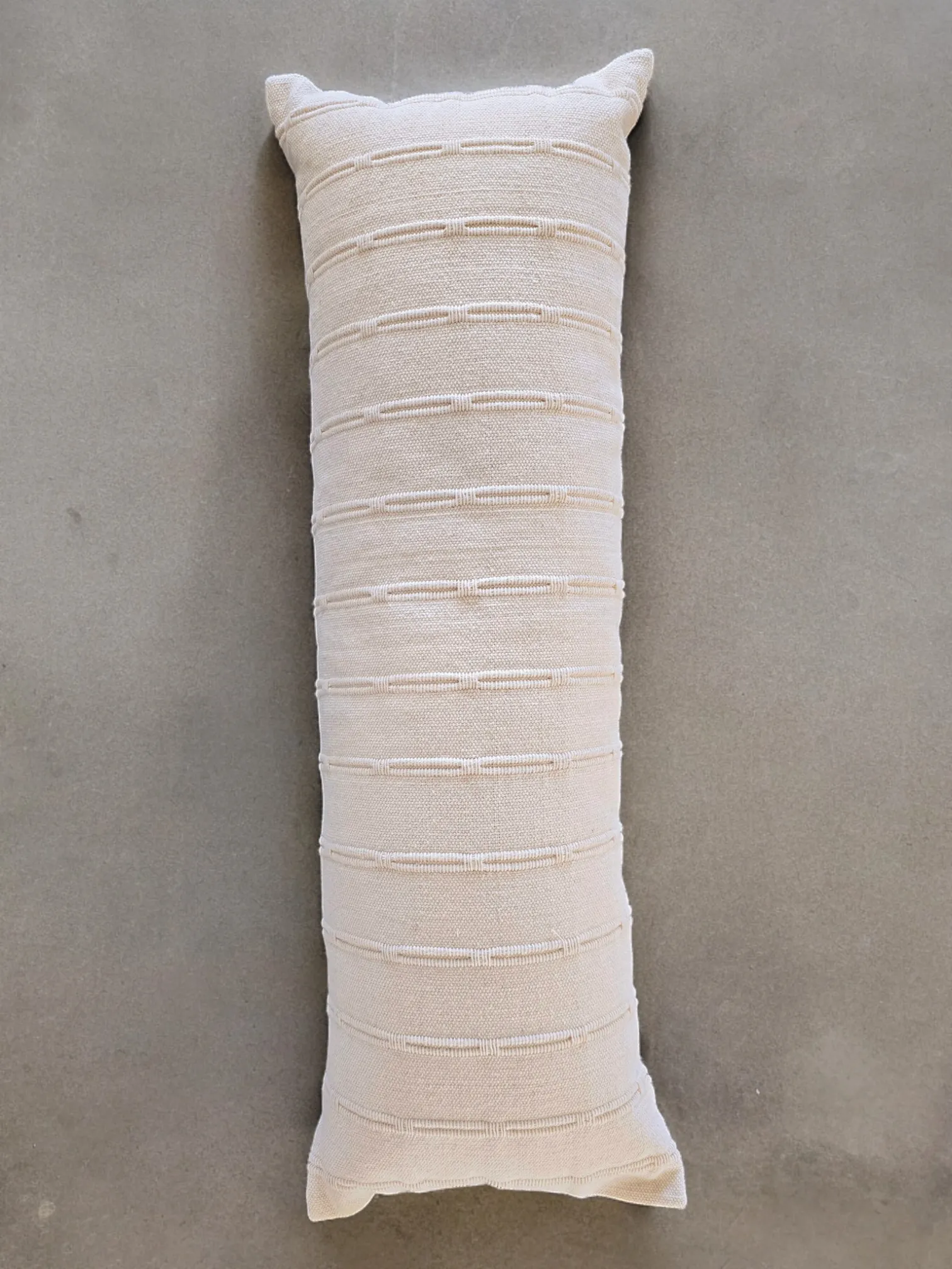 Woven Cotton Ivory Lumber (12 x36)